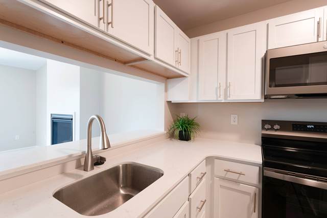 Hidden Lakes Apartments